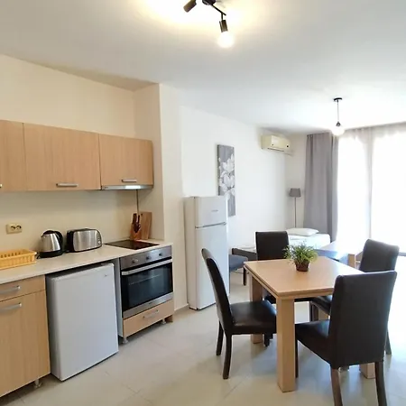 Nlv Seaside Słoneczny Brzeg