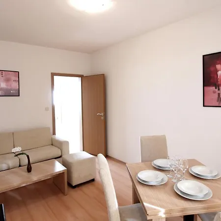 Nlv Seaside Appartement *