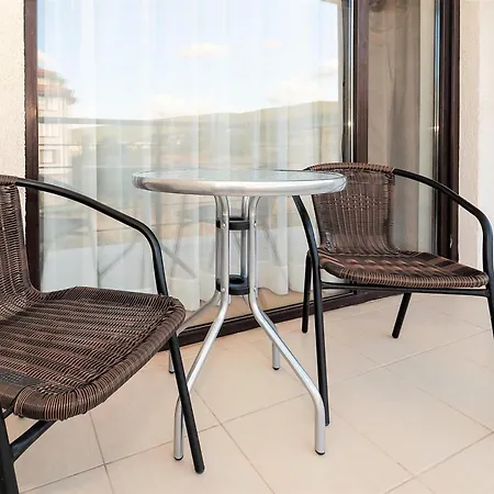 Apartament Nlv Seaside Słoneczny Brzeg